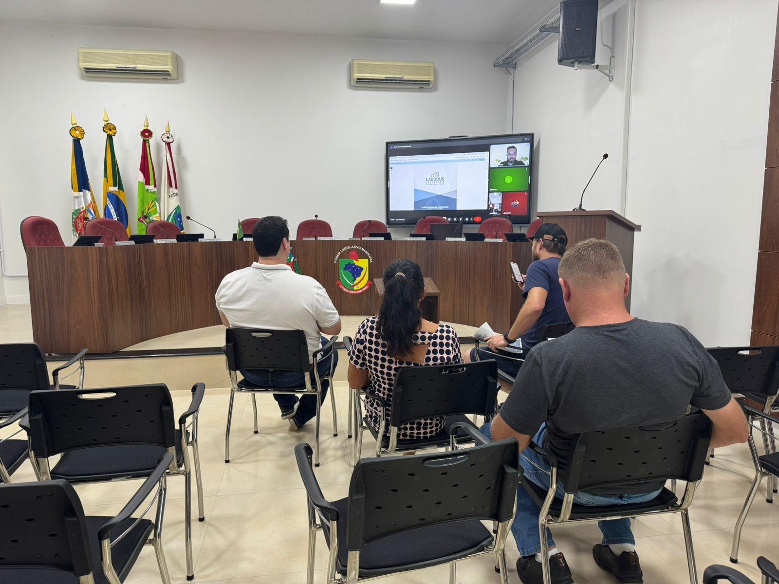 Laudo sobre a ponte do Salto é debatido na Câmara